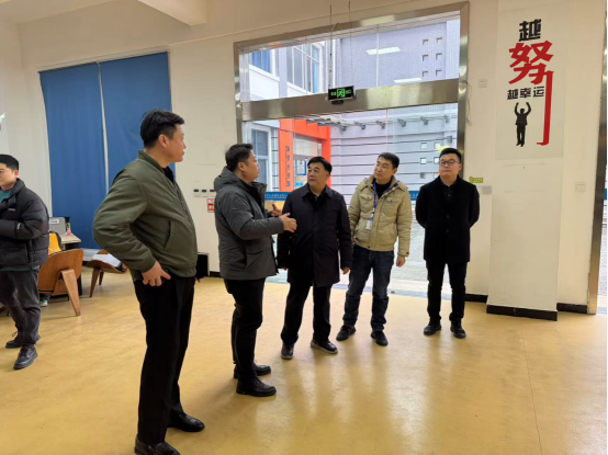 重慶市繼續(xù)教育學(xué)會(huì)積極拓展合作交流，探索發(fā)展新機(jī)遇
