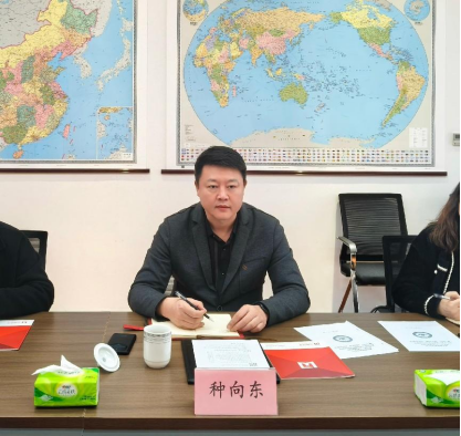 學(xué)會(huì)參訪協(xié)會(huì)、研究院、企業(yè)，共探合作發(fā)展新路徑