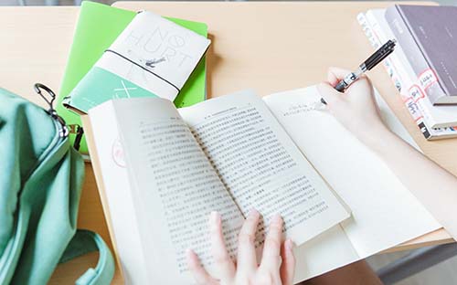 自考報名本科什么專業(yè)好？