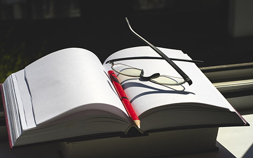 想報考成人高考沒有初高中畢業(yè)證怎么辦？