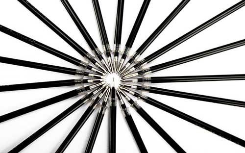 中專報(bào)考成人高考的條件有哪些？