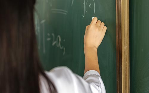 成人高考網(wǎng)上信息提交后還能修改嗎？