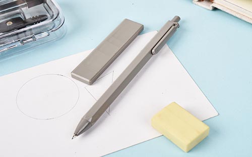 深圳成人高考日語專業(yè)考什么？