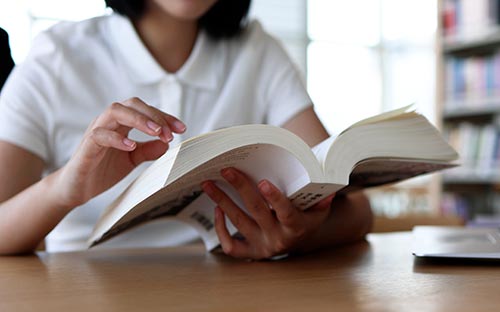 法律自考本科科目有哪些？