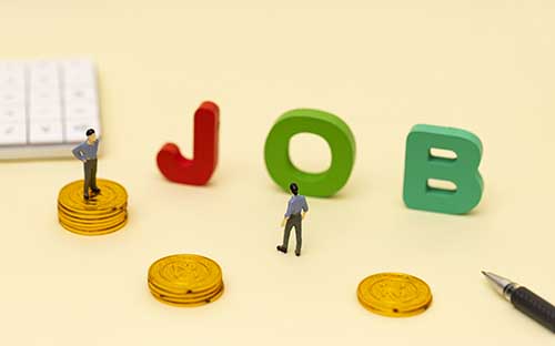 杭州成人高考多少分能過？考哪幾門？