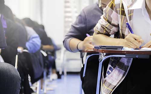 成人高考提升學歷有哪些優(yōu)勢？