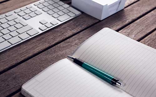 海南省成人高考什么時候報名？