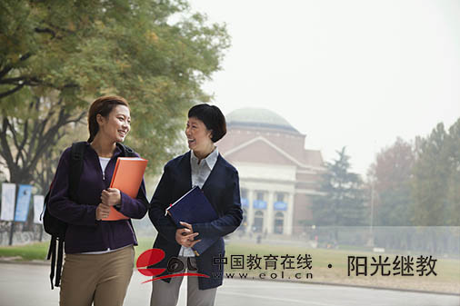 武漢自考在哪里報(bào)名？要什么材料？