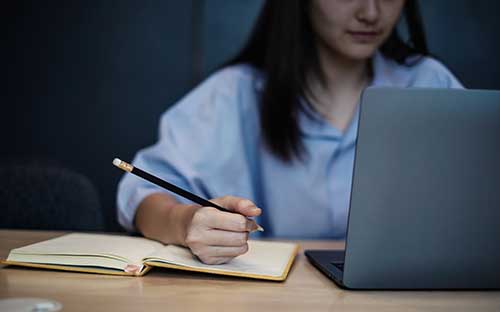 自考?？茖I(yè)怎么選？選什么專業(yè)好就業(yè)？