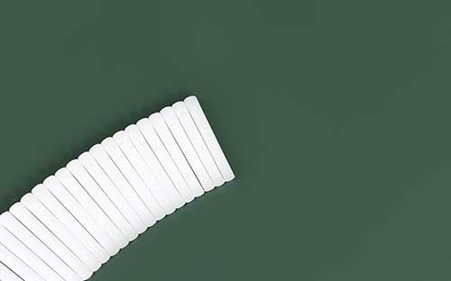 成人高考通過什么渠道報名？錄取分數(shù)線怎么樣？