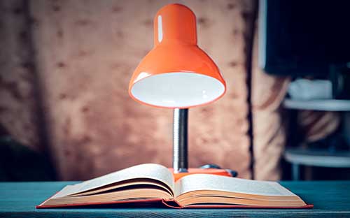 成人高考畢業(yè)時還要考試嗎？畢業(yè)以后還能拿學(xué)位證么？