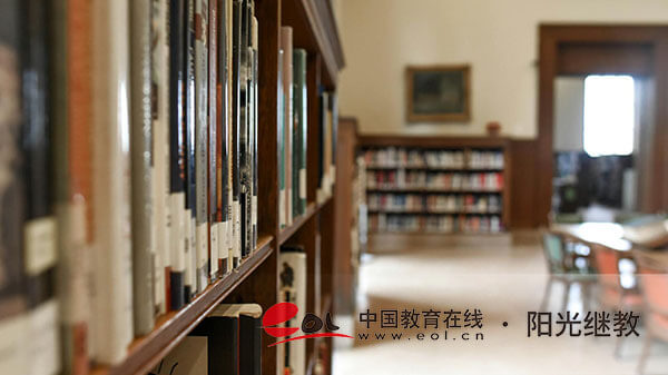 自考報(bào)名時(shí)間是固定嗎？助學(xué)中心怎么樣？