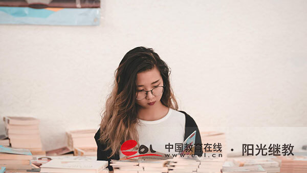自考地點(diǎn)怎么查詢？和其他學(xué)歷方式有什么區(qū)別？