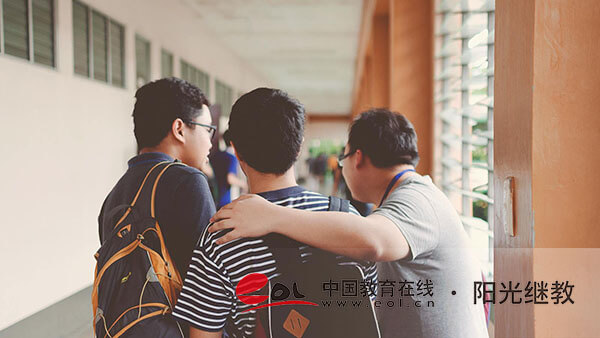 自學(xué)考試的報(bào)名流程是什么？考哪幾門？