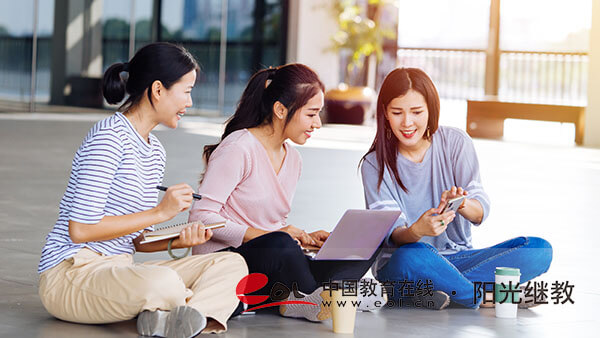 自考考試內(nèi)容有什么？什么時候考試？