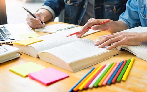 湖南網(wǎng)上報(bào)名成人高考費(fèi)用是多少錢？有哪些報(bào)名流程？