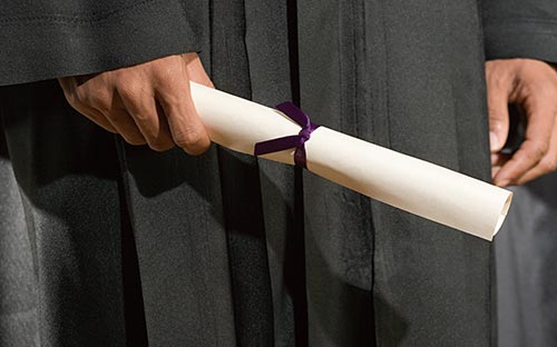 女生學(xué)動(dòng)畫到日本留學(xué)好嗎