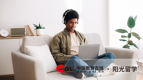 中國香港生成藝術專業(yè)本科留學有哪些條件