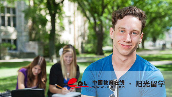 美國(guó)平面/視覺傳達(dá)設(shè)計(jì)專業(yè)留學(xué)有哪些申請(qǐng)條件 美國(guó)平面/視覺傳達(dá)設(shè)計(jì)專業(yè)留學(xué)有哪些申請(qǐng)條件