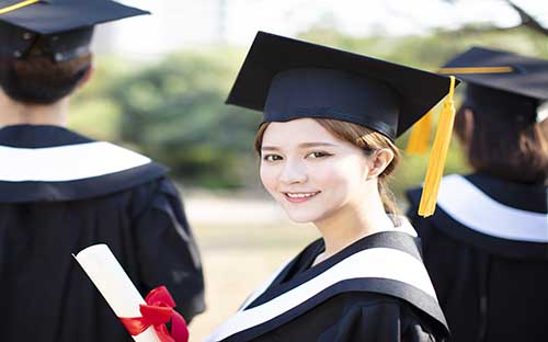 國際本科和本科一樣嗎，有什么區(qū)別