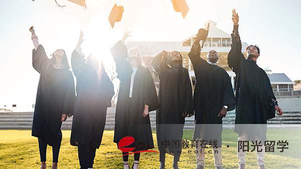 荷蘭數(shù)據(jù)藝術(shù)專(zhuān)業(yè)研究生留學(xué)有哪些條件 荷蘭數(shù)據(jù)藝術(shù)專(zhuān)業(yè)研究生留學(xué)有哪些條件