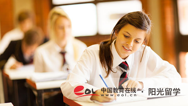 中國香港空間設計專業(yè)本科費用是多少錢，有哪些優(yōu)勢