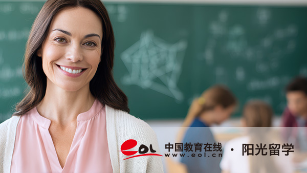 美國(guó)時(shí)尚管理專業(yè)本科留學(xué)費(fèi)用是多少 美國(guó)時(shí)尚管理專業(yè)本科留學(xué)費(fèi)用是多少