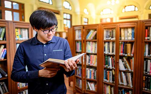 澳洲大學(xué)的獎學(xué)金類型